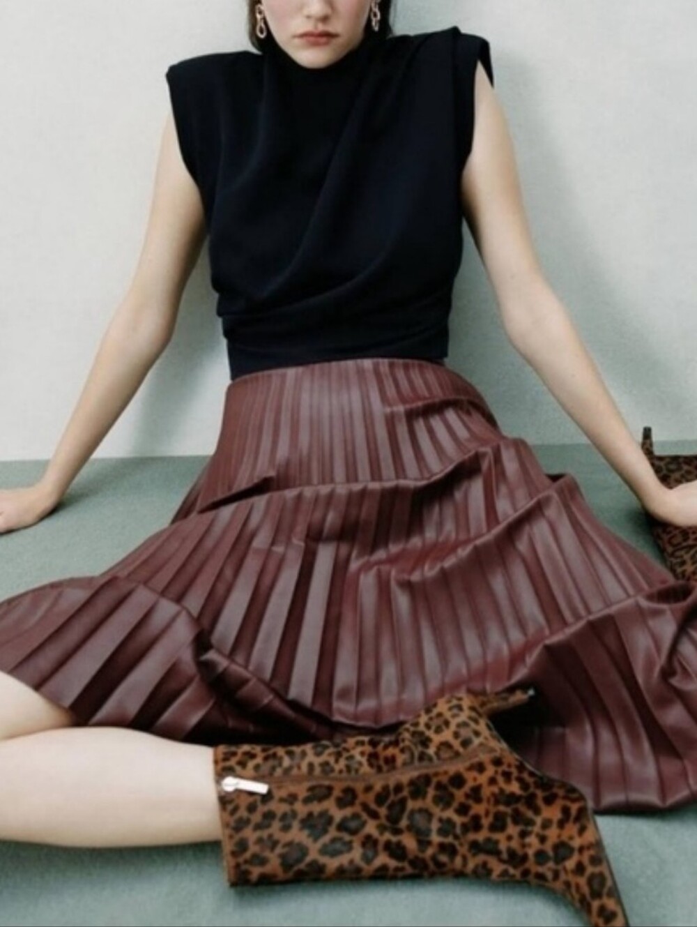 Zara Faux Leather Pleated Skirt